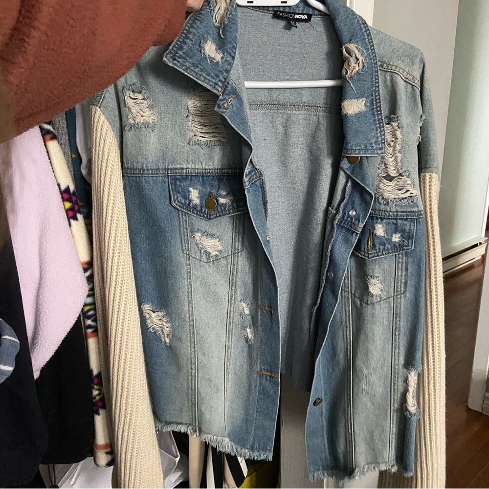 Fashion nova denim jacket with knit sleeves